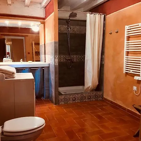 Holiday home La Metairie Mons (Auvergne)